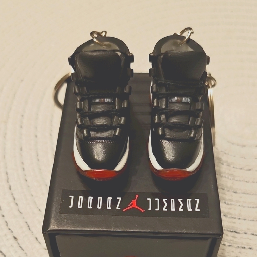 Jordan Black White Red Sneaker Keychain Pair